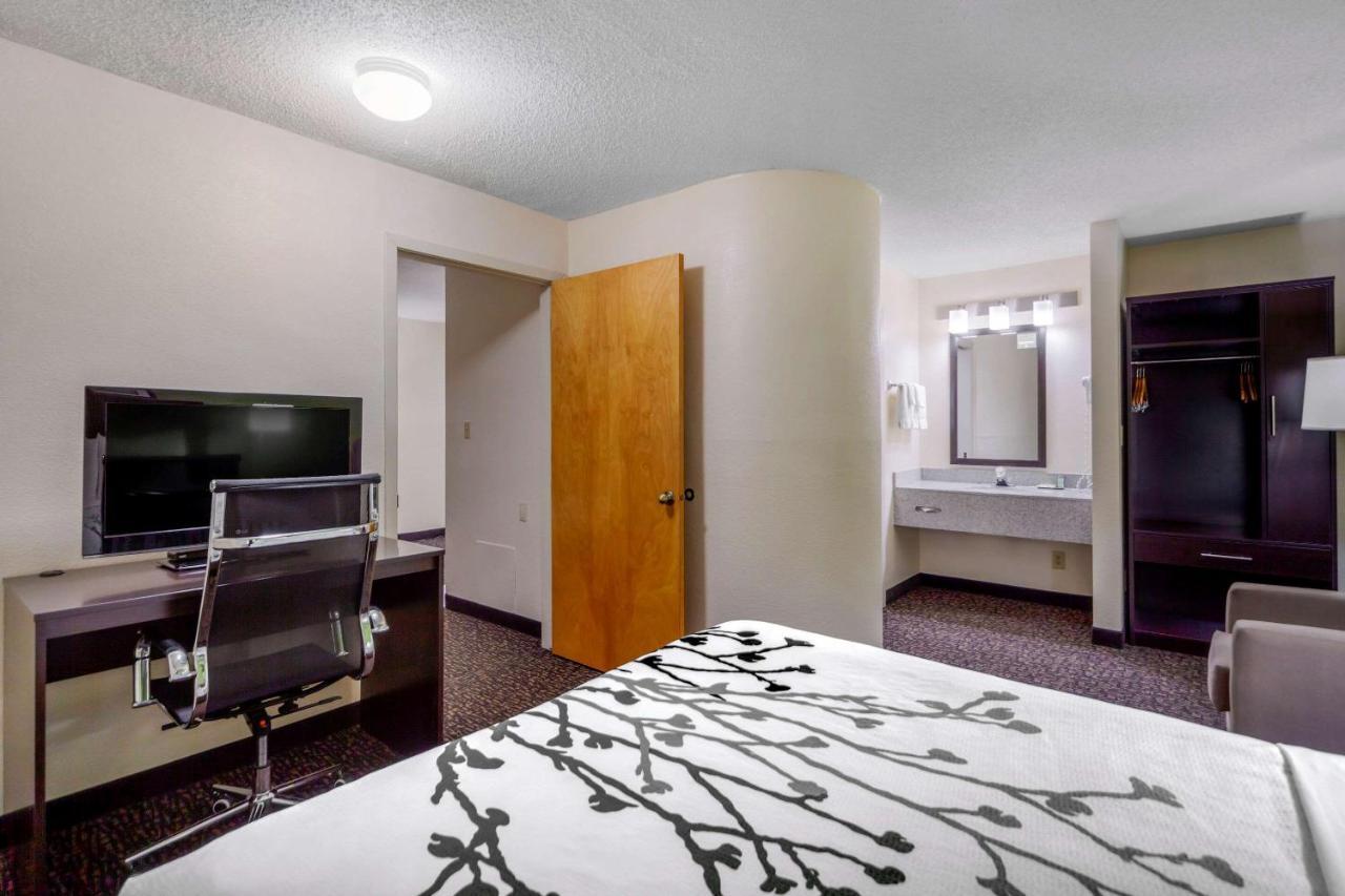 Sleep Inn & Suites Omaha Airport Exterior photo